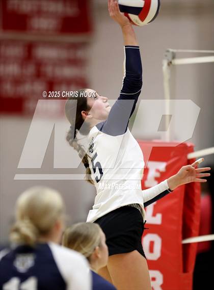 Thumbnail 2 in St. David vs Poston Butte (Florence Invitational) photogallery.