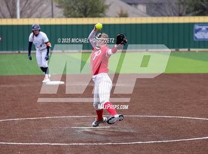 Thumbnail 1 in Pearce @ Wakeland photogallery.
