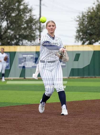 Thumbnail 3 in Pearce @ Wakeland photogallery.