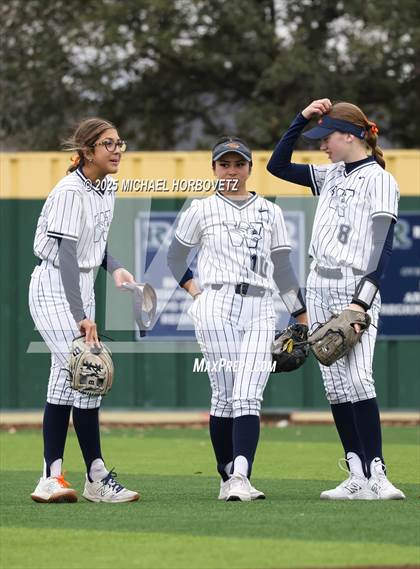 Thumbnail 2 in Pearce @ Wakeland photogallery.