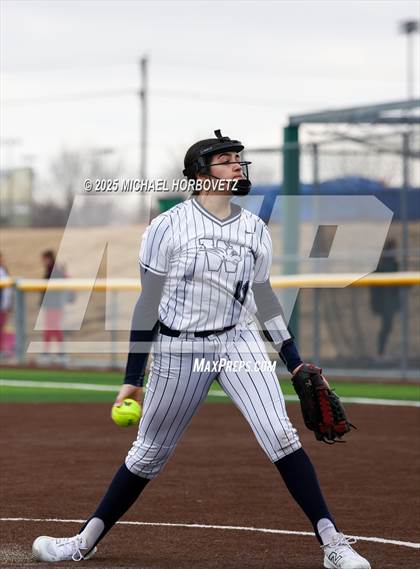 Thumbnail 2 in Pearce @ Wakeland photogallery.