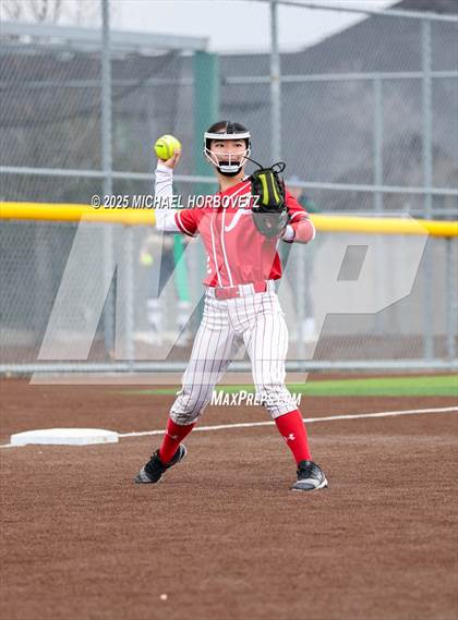 Thumbnail 1 in Pearce @ Wakeland photogallery.