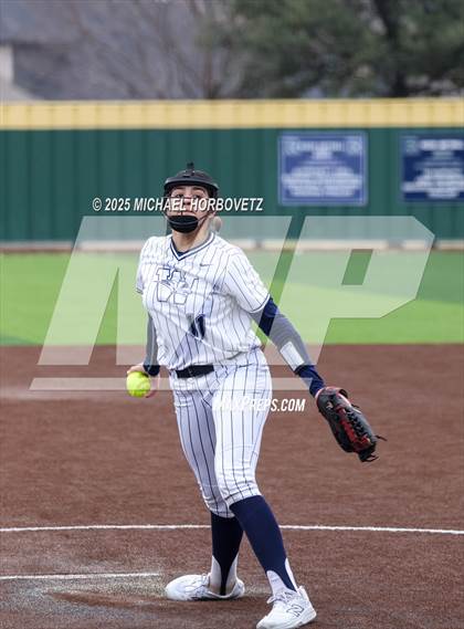 Thumbnail 1 in Pearce @ Wakeland photogallery.