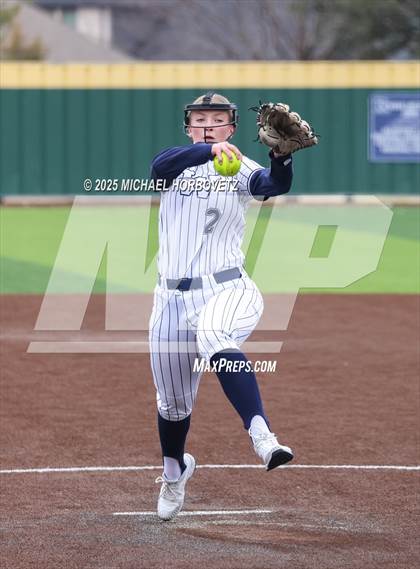 Thumbnail 1 in Pearce @ Wakeland photogallery.