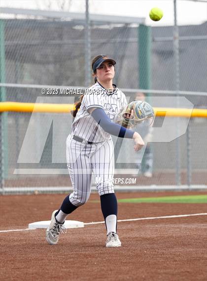 Thumbnail 3 in Pearce @ Wakeland photogallery.