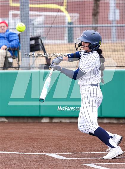 Thumbnail 1 in Pearce @ Wakeland photogallery.