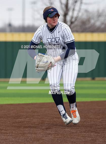 Thumbnail 2 in Pearce @ Wakeland photogallery.