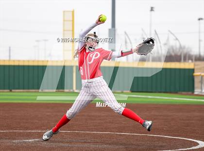 Thumbnail 1 in Pearce @ Wakeland photogallery.