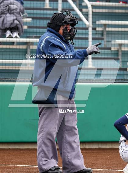 Thumbnail 1 in Pearce @ Wakeland photogallery.
