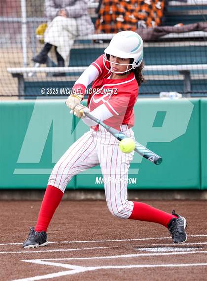 Thumbnail 1 in Pearce @ Wakeland photogallery.