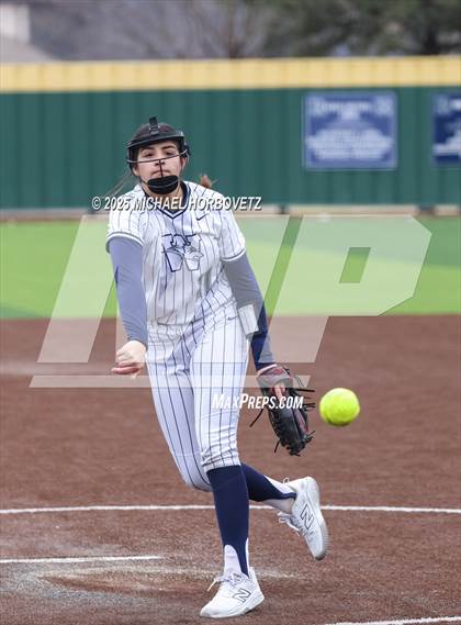 Thumbnail 1 in Pearce @ Wakeland photogallery.