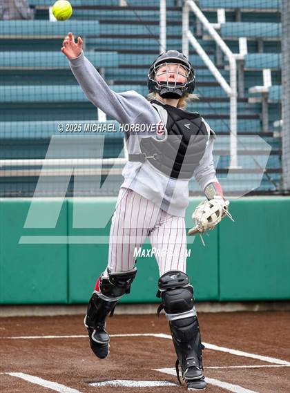 Thumbnail 1 in Pearce @ Wakeland photogallery.