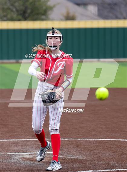 Thumbnail 2 in Pearce @ Wakeland photogallery.