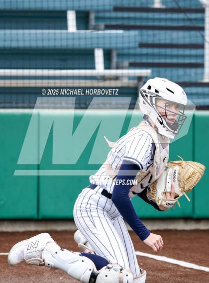 Thumbnail 1 in Pearce @ Wakeland photogallery.