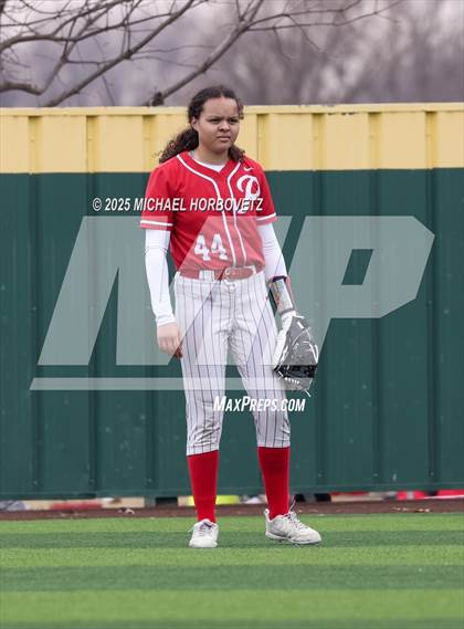 Thumbnail 1 in Pearce @ Wakeland photogallery.