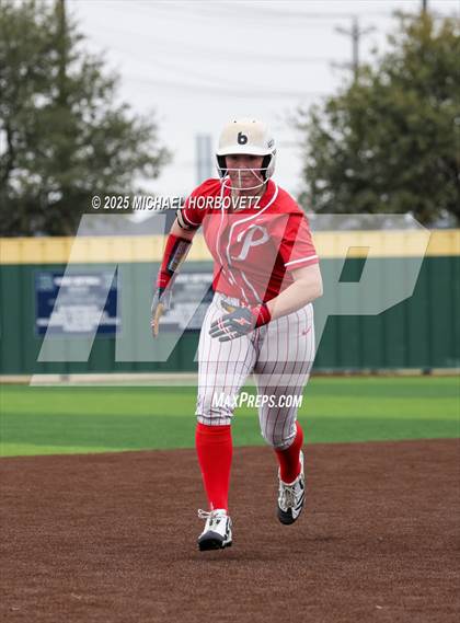Thumbnail 1 in Pearce @ Wakeland photogallery.