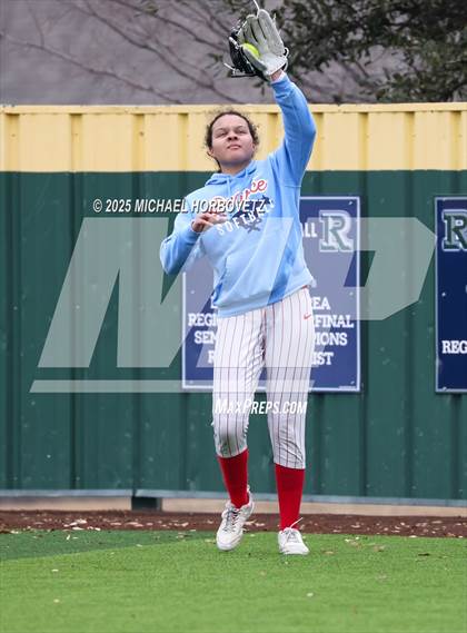 Thumbnail 1 in Pearce @ Wakeland photogallery.