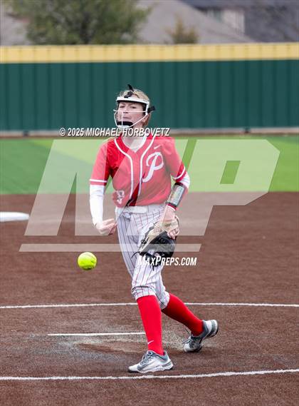 Thumbnail 3 in Pearce @ Wakeland photogallery.