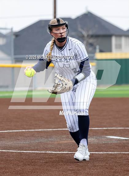 Thumbnail 2 in Pearce @ Wakeland photogallery.