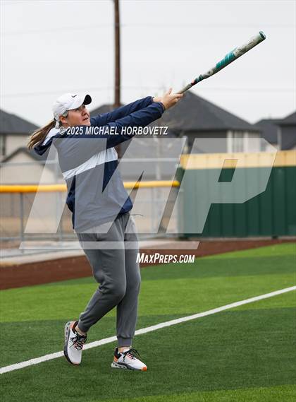 Thumbnail 1 in Pearce @ Wakeland photogallery.