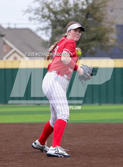 Thumbnail 1 in Pearce @ Wakeland photogallery.