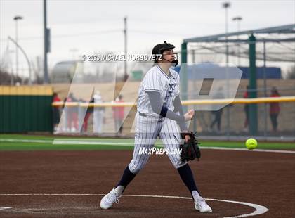 Thumbnail 1 in Pearce @ Wakeland photogallery.