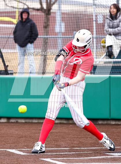 Thumbnail 1 in Pearce @ Wakeland photogallery.