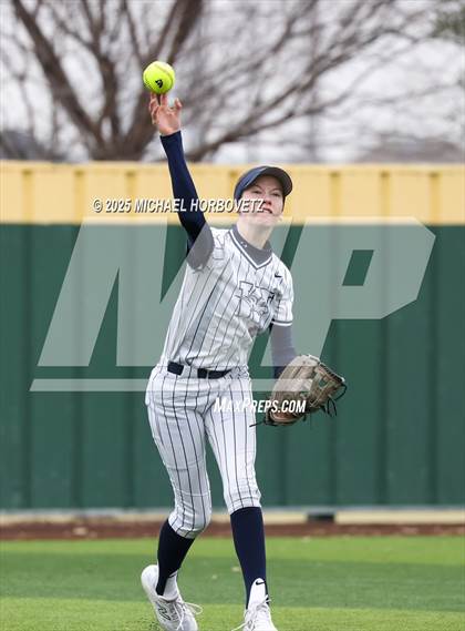 Thumbnail 3 in Pearce @ Wakeland photogallery.