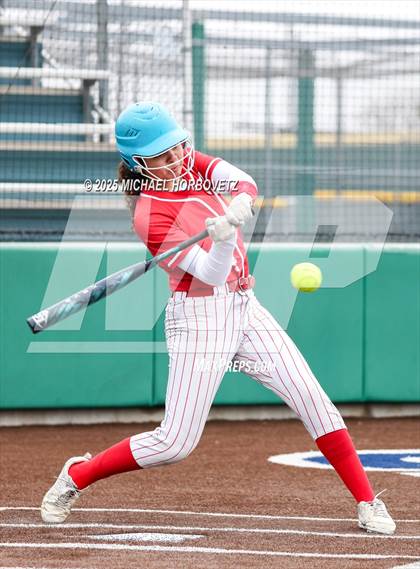 Thumbnail 1 in Pearce @ Wakeland photogallery.