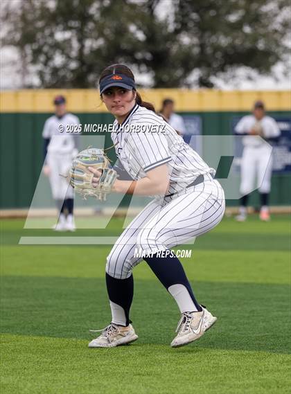 Thumbnail 1 in Pearce @ Wakeland photogallery.
