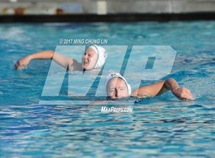 Thumbnail 3 in Mater Dei vs. Edison (Newport Holiday Cup) photogallery.