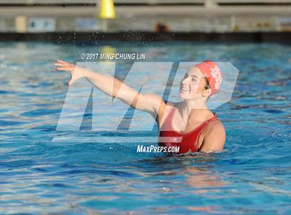 Thumbnail 2 in Mater Dei vs. Edison (Newport Holiday Cup) photogallery.