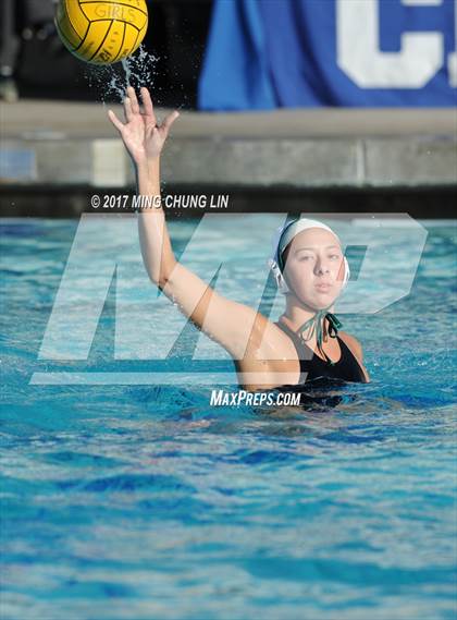 Thumbnail 3 in Mater Dei vs. Edison (Newport Holiday Cup) photogallery.