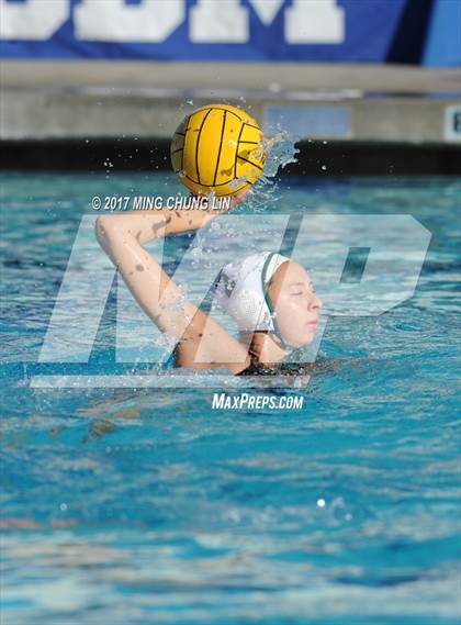 Thumbnail 1 in Mater Dei vs. Edison (Newport Holiday Cup) photogallery.