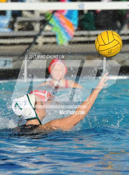 Thumbnail 3 in Mater Dei vs. Edison (Newport Holiday Cup) photogallery.