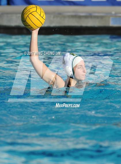 Thumbnail 1 in Mater Dei vs. Edison (Newport Holiday Cup) photogallery.