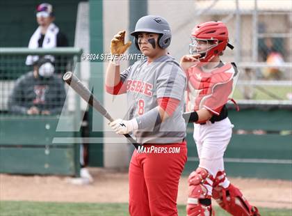 Thumbnail 3 in Bisbee vs. Tonopah Valley photogallery.