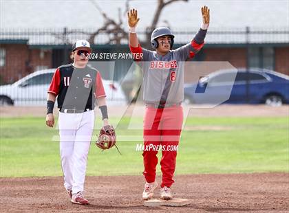 Thumbnail 3 in Bisbee vs. Tonopah Valley photogallery.