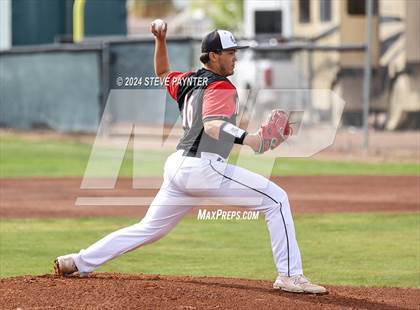 Thumbnail 3 in Bisbee vs. Tonopah Valley photogallery.