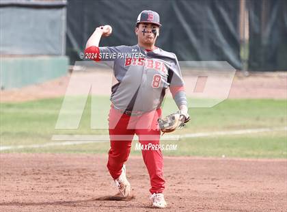 Thumbnail 3 in Bisbee vs. Tonopah Valley photogallery.