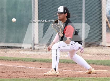 Thumbnail 3 in Bisbee vs. Tonopah Valley photogallery.