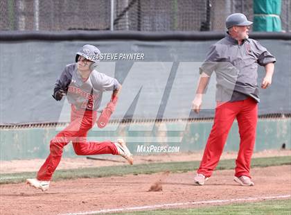 Thumbnail 3 in Bisbee vs. Tonopah Valley photogallery.