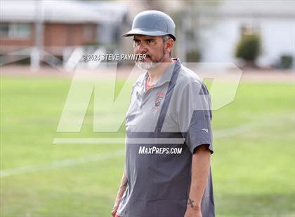 Thumbnail 3 in Bisbee vs. Tonopah Valley photogallery.