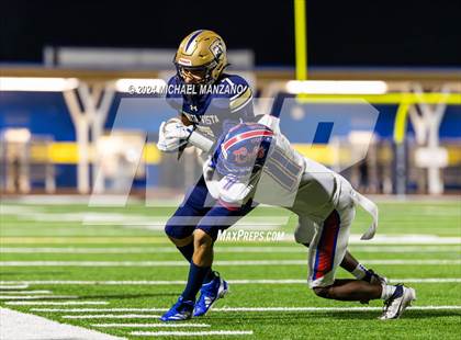 Thumbnail 1 in Crawford vs Bonita Vista (D5 Semifinal) photogallery.
