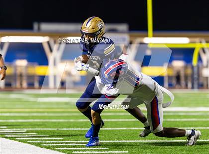 Thumbnail 2 in Crawford vs Bonita Vista (D5 Semifinal) photogallery.