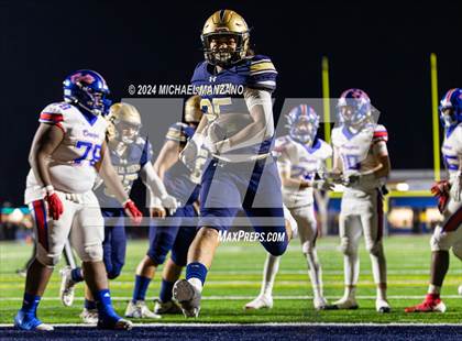 Thumbnail 3 in Crawford vs Bonita Vista (D5 Semifinal) photogallery.