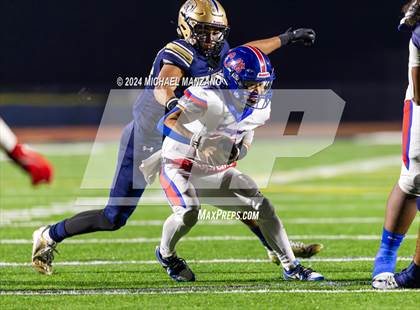 Thumbnail 3 in Crawford vs Bonita Vista (D5 Semifinal) photogallery.