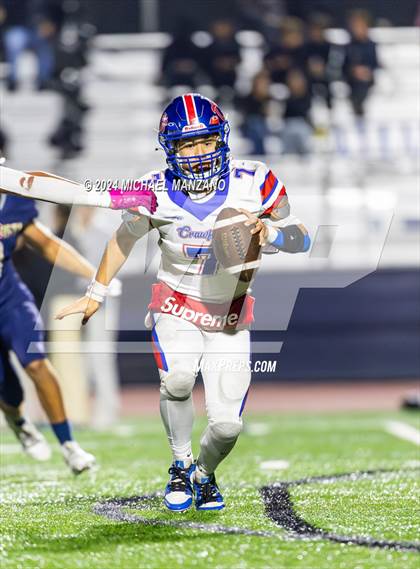 Thumbnail 3 in Crawford vs Bonita Vista (D5 Semifinal) photogallery.