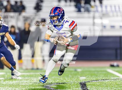 Thumbnail 1 in Crawford vs Bonita Vista (D5 Semifinal) photogallery.