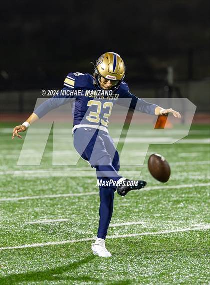 Thumbnail 1 in Crawford vs Bonita Vista (D5 Semifinal) photogallery.